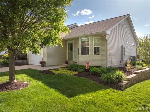 113 Fort Dodge Dr, Wright City, MO, 63390-2977 | Card Image