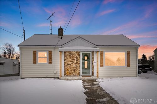 1014 Beacon St, Springfield, OH, 45505-3322 | Card Image