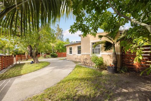 6401 Sw 63rd Ct, South Miami, FL, 33143-3328 | Card Image