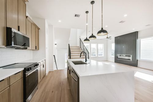 3810 Ennis St, Houston, TX, 77004-4510 | Card Image