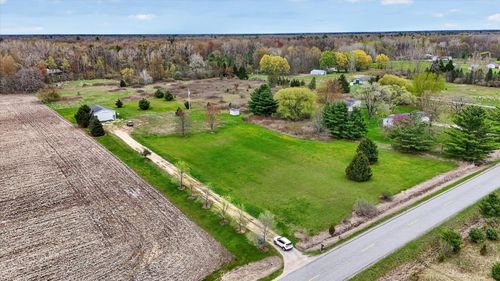 169 E Olson Rd, Midland, MI, 48640-8633 | Card Image