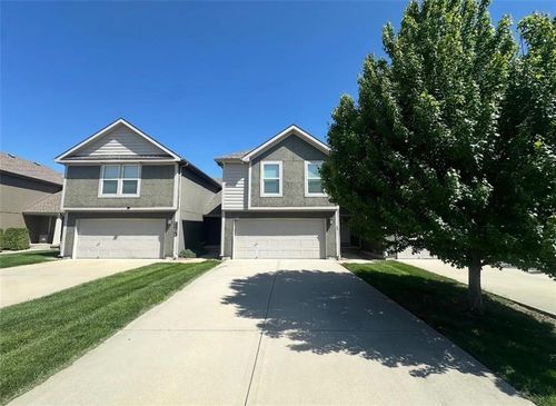 4911 141st Ter, Basehor, KS, 66007-5278 | Card Image