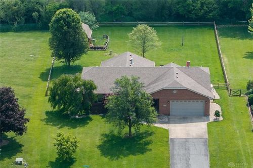 1000 Blue Jay Dr, Enon, OH, 45323-9745 | Card Image