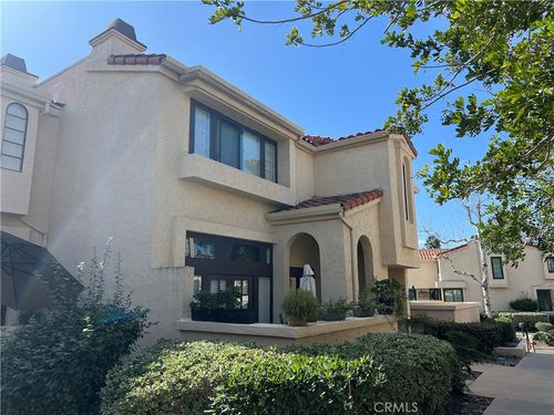 unit-86-5715 Baltimore Dr, La Mesa, CA, 91942-4218 | Card Image