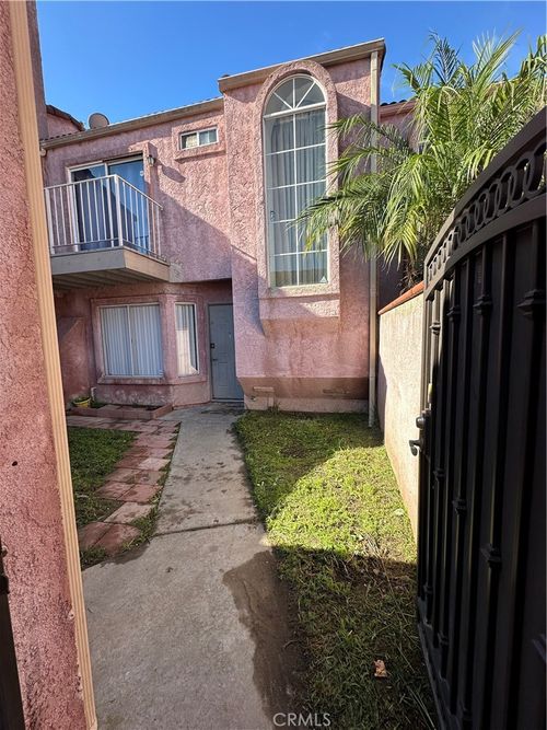 165 Racquet Club Dr, Compton, CA, 90220 | Card Image