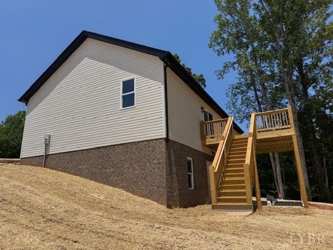 2350 Spring Grove Rd, House other with 3 bedrooms, 2 bathrooms and null parking in Spout Spring VA | Image 20