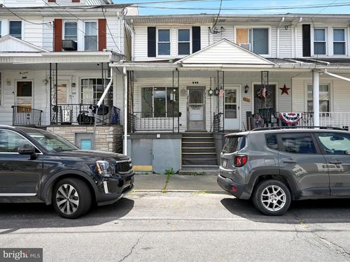 240 E Center St, MOUNT CARMEL, PA, 17851-1502 | Card Image