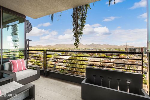 811-7180 E Kierland Blvd, Scottsdale, AZ, 85254-2085 | Card Image