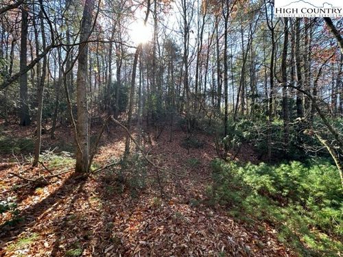 27 Walden Ln, West Jefferson, NC, 28694 | Card Image
