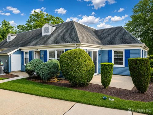227-A Manchester Ln, Monroe, NJ, 08831-6627 | Card Image