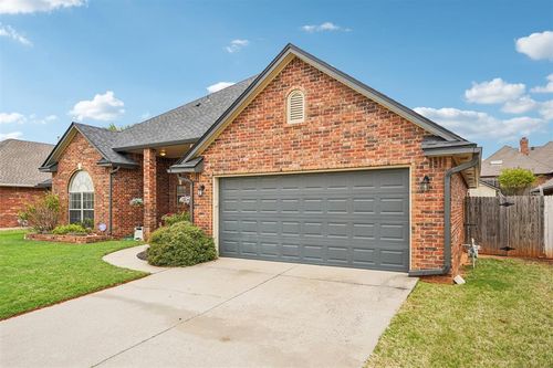 10608 S Linn Ave, Oklahoma City, OK, 73170-3253 | Card Image