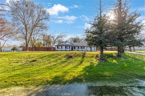 28702 Rancho Ave, Madera, CA, 93638-8098 | Card Image