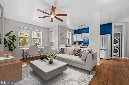 apt-202-5 Rhode Island Ave Nw, WASHINGTON, DC, 20001-1043 | Card Image