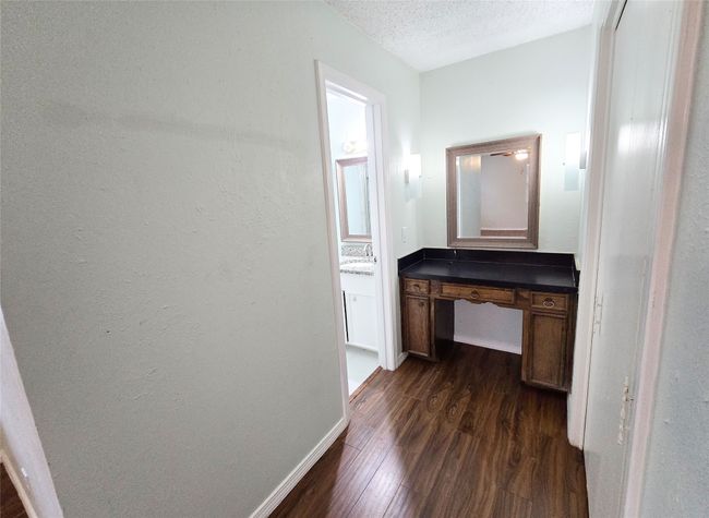 1301 Cliff Ct, House other with 3 bedrooms, 3 bathrooms and null parking in Edgecliff Village TX | Image 17