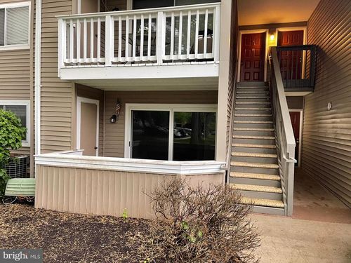 18217 Swiss Cir, GERMANTOWN, MD, 20874-5862 | Card Image