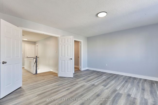 1152 Ashcroft Crt, House other with 4 bedrooms, 3 bathrooms and 4 parking in Oshawa ON | Image 24