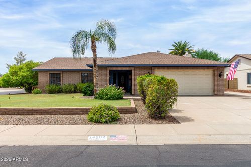 19202 N 32nd Dr, Phoenix, AZ, 85027-4856 | Card Image