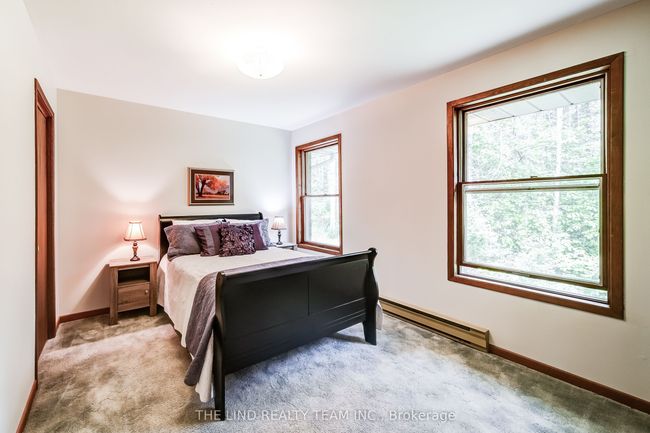 5205 10 Th Sideroad, House other with 5 bedrooms, 2 bathrooms and 20 parking in Cookstown ON | Image 13