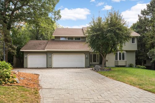 2152 15th Ave E, North Saint Paul, MN, 55109-5125 | Card Image