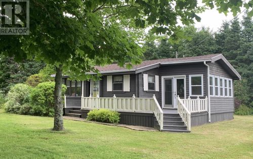 427 Macaulays Wharf Rd, Belfast, PE, C0A1A0 | Card Image