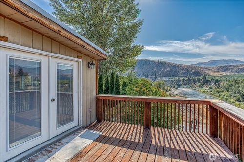 1077 State Route 153, Methow, WA, 98834 | Card Image