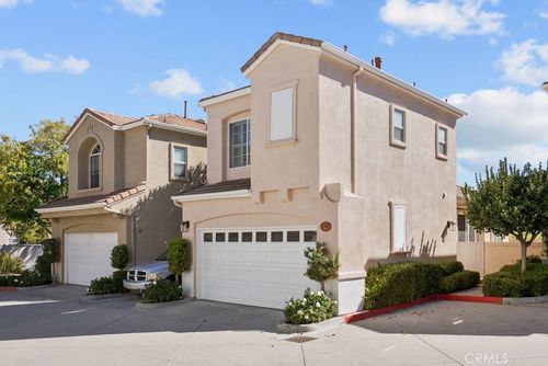 27905 Crown Court Cir, Valencia, CA, 91354-1416 | Card Image