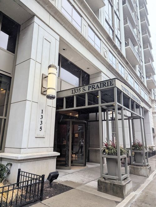 unit-1609-1335 Prairie Ave, Chicago, IL, 60605-3140 | Card Image