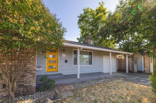 4428 Santa Monica Avenue, Sacramento, CA, 95824 | Card Image