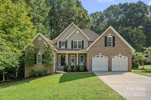 122 Ardmore Pl, Mooresville, NC, 28117-6612 | Card Image