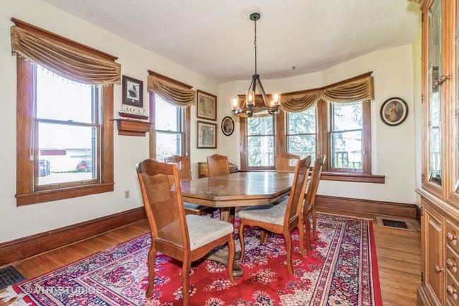5S606 Davis Rd, House other with 4 bedrooms, 2 bathrooms and 5 parking in Big Rock IL | Image 6