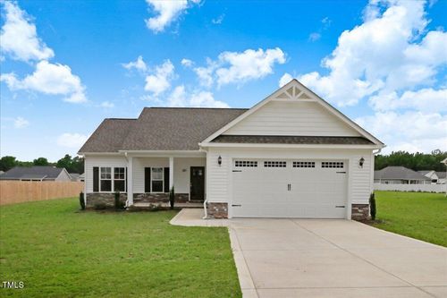 207 Dunbar Hill Dr, Fremont, NC, 27830-7709 | Card Image