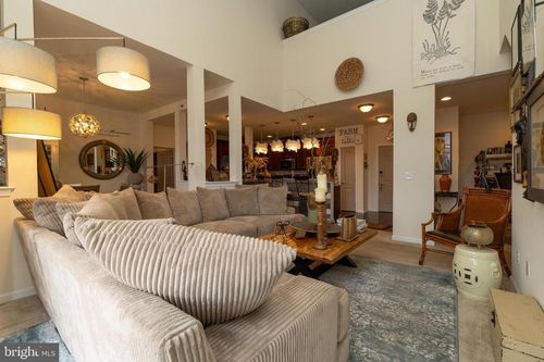 506 Carson Ter, HUNTINGDON VALLEY, PA, 19006-4721 | Card Image