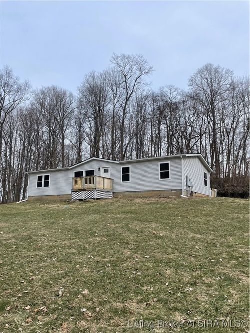 2102 Vest Rd, New Washington, IN, 47162-9748 | Card Image
