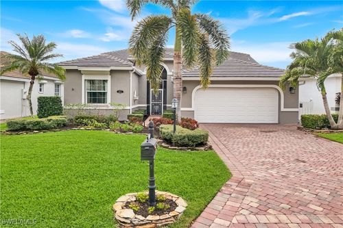 25551 Springtide Ct, BONITA SPRINGS, FL, 34135-9511 | Card Image