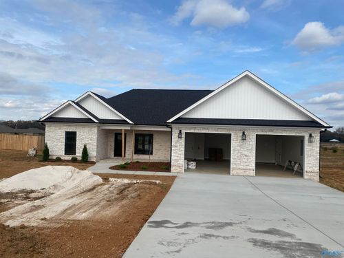 15091 Evans Rd, Athens, AL, 35611-7381 | Card Image