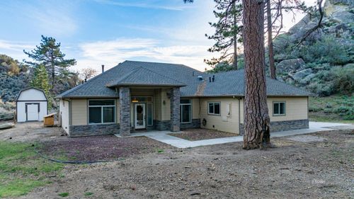 26820 Stirrup Way, Tehachapi, CA, 93561-7254 | Card Image