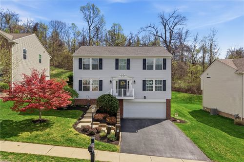155 Broadstone Dr, Mars, PA, 16046-5203 | Card Image