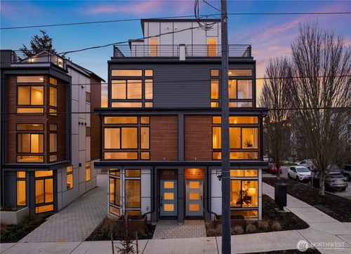 b-5517 9th Ave Nw, Seattle, WA, 98107-2816 | Card Image