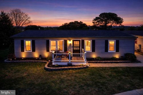 401 Maplehurst Ct, Whiting, NJ, 08759-3545 | Card Image