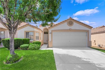 2529 Citrus Garden Circle, House other with 3 bedrooms, 2 bathrooms and null parking in Henderson NV | Image 2