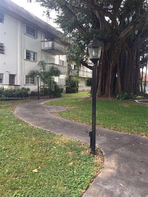 apt-c106-15201 Ne 6th Ave, Miami, FL, 33162-5043 | Card Image