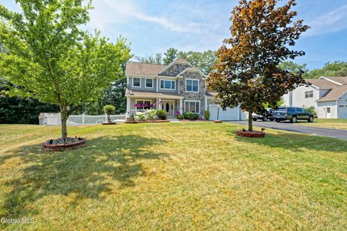17 Stablegate Dr, Clifton Park, NY, 12065-6796 | Card Image