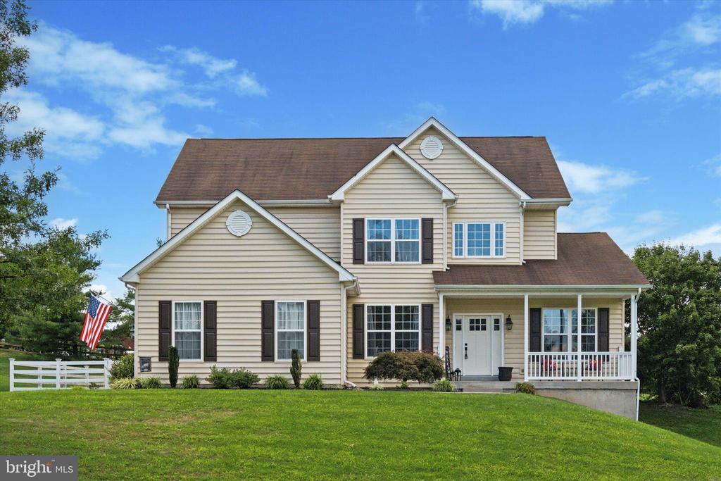 Tracy Ln, Gilbertsville, PA 19525