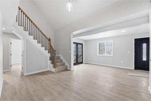 12007 Alberta St, Sugar Creek, MO, 64054-1416 | Card Image