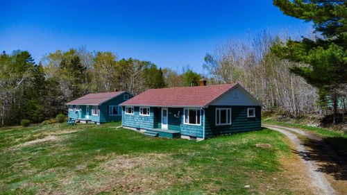 983 Bangor Rd, Bangor, NS, B0W2L0 | Card Image