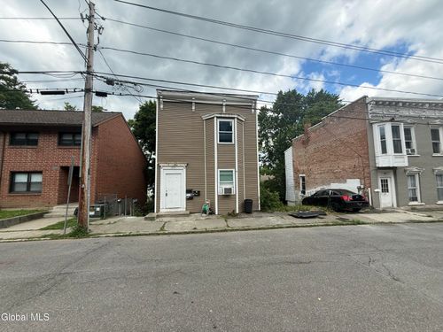 1453 1st St, Rensselaer, NY, 12144-1755 | Card Image