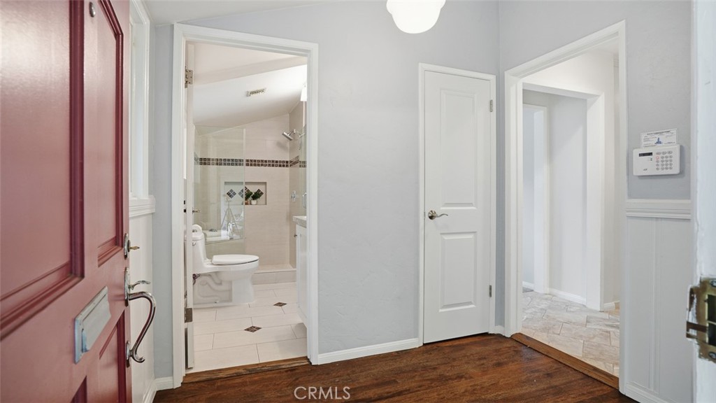 Residential in Sherman Oaks