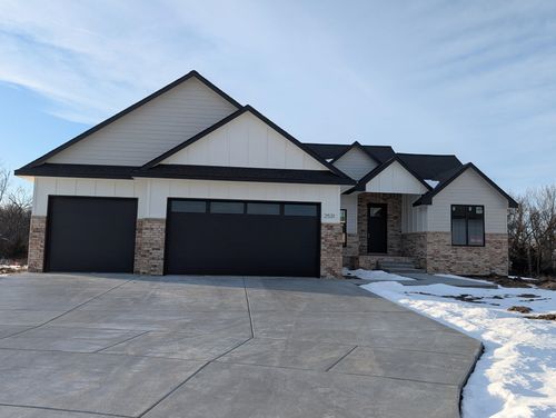 2531 S Clear Creek St, Wichita, KS, 67230-7270 | Card Image