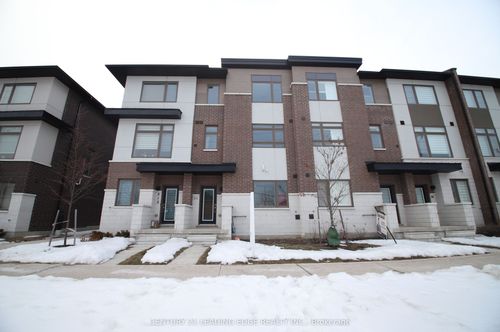 211-250 Finch Ave, Pickering, ON, L1V0G6 | Card Image