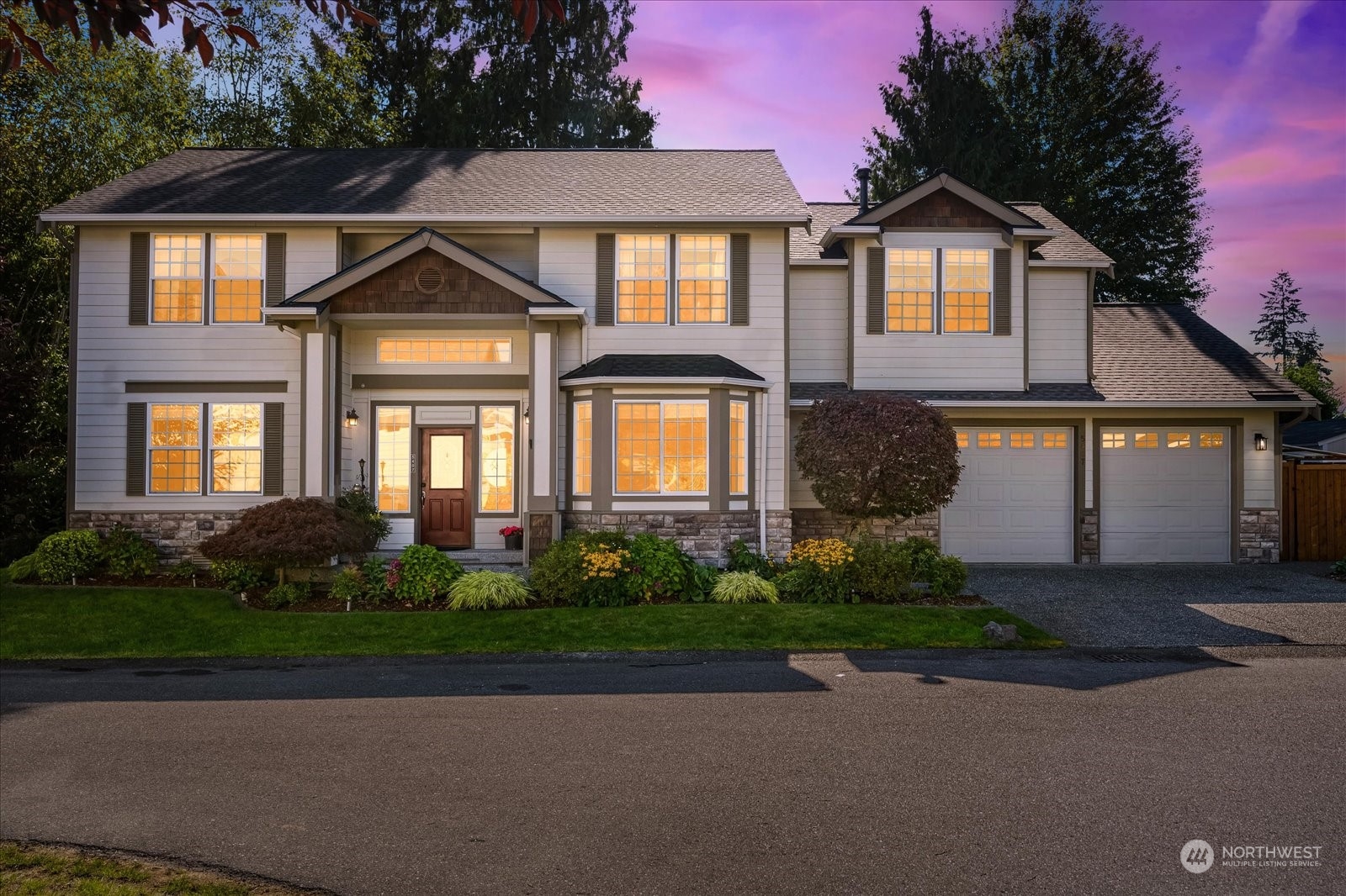 3rd Pl, Renton, WA 98059